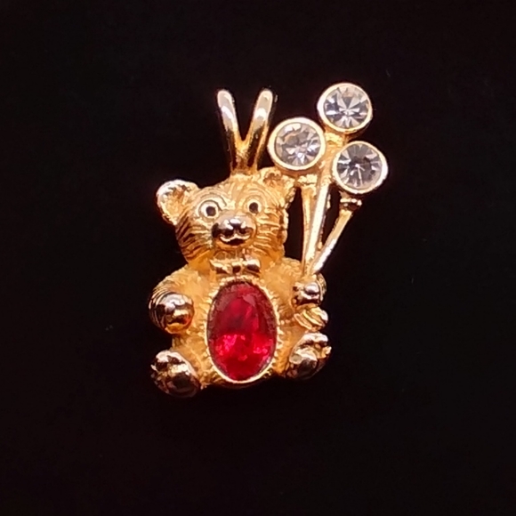 Bear Pendant Signed D.M.99 Gold Tone July Birthstone Red Belly Crystal Balloons - Picture 1 of 15